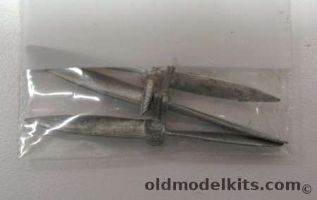 Aeroclub 1/72 Airscrew Company Wood 2 Blade Propellers (3) - 11' Diameter General Purpose Right Hand, P009 plastic model kit